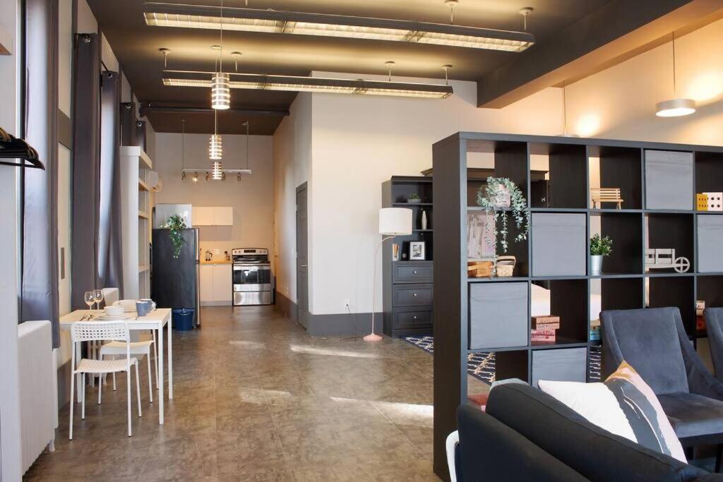 Suite #B, Industrial Styling, Ac Halifax Buitenkant foto