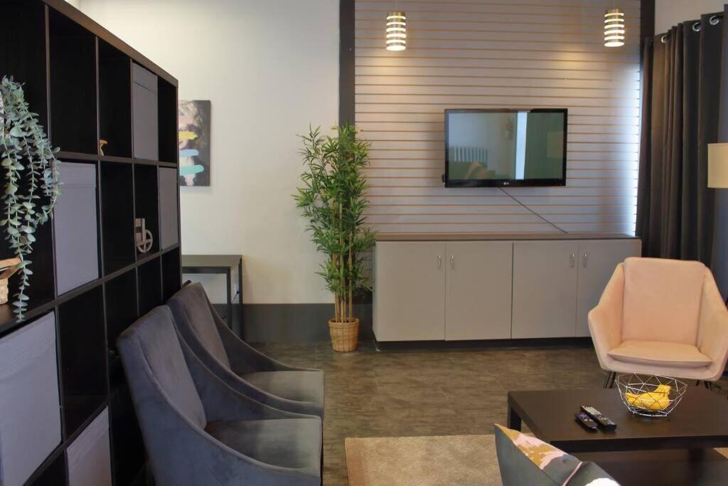 Suite #B, Industrial Styling, Ac Halifax Buitenkant foto